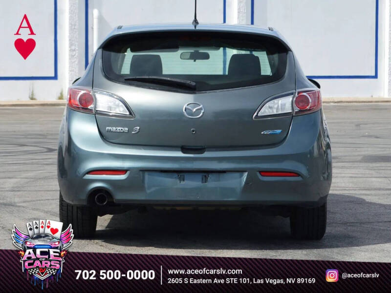 2012 Mazda MAZDA3 i Touring