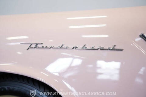 1957 Ford Thunderbird
