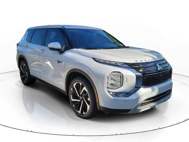 2025 Mitsubishi Outlander PHEV SE