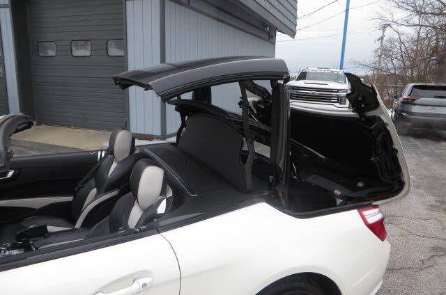 2015 Mercedes-Benz SL-Class SL 550