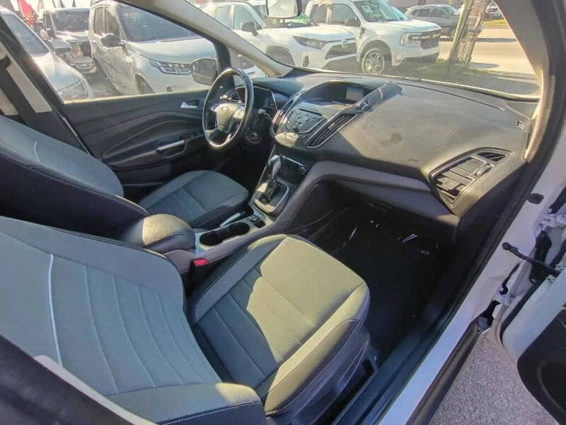 2015 Ford C-MAX Hybrid SE