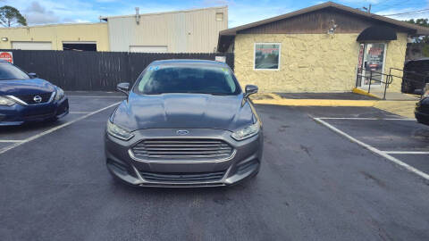 2013 Ford Fusion SE