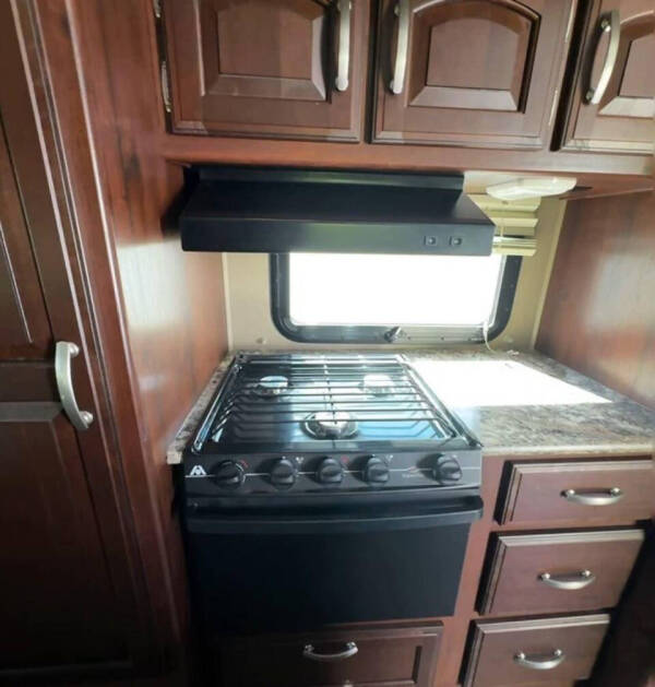 2015 Keystone RV 316RL