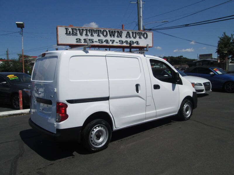 2015 Nissan NV200 SV