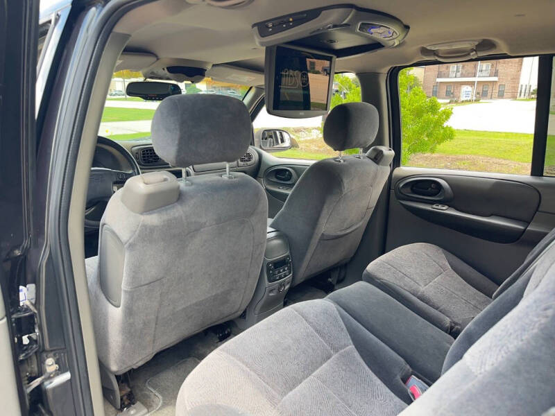 2004 Chevrolet TrailBlazer EXT LT