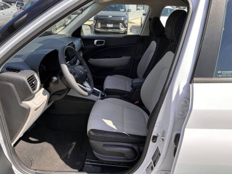 2020 Hyundai Venue SEL