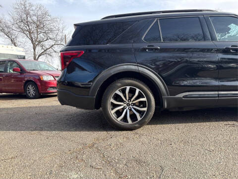 2020 Ford Explorer ST