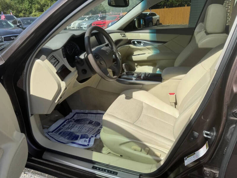 2016 Infiniti Q70L 3.7