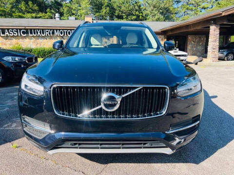 2016 Volvo XC90 T6 Momentum