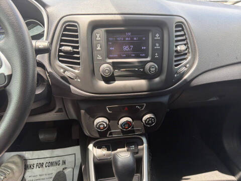 2017 Jeep Compass Sport