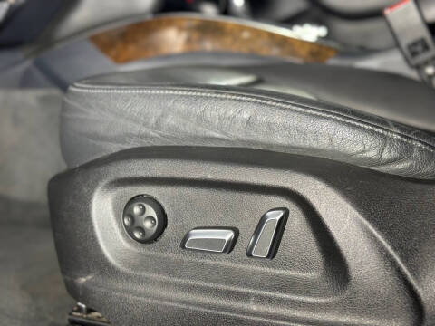 2013 Audi Q5 2.0T quattro Premium Plus