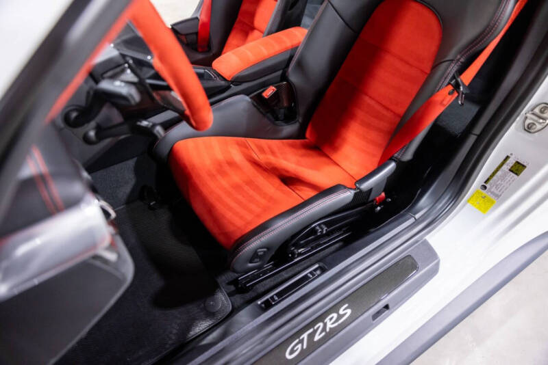 2018 Porsche 911 GT2 RS