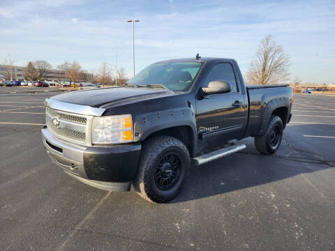 2010 Chevrolet Silverado 1500 for sale at Easy Guy Auto Sales in Indianapolis IN