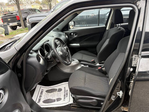 2015 Nissan JUKE S