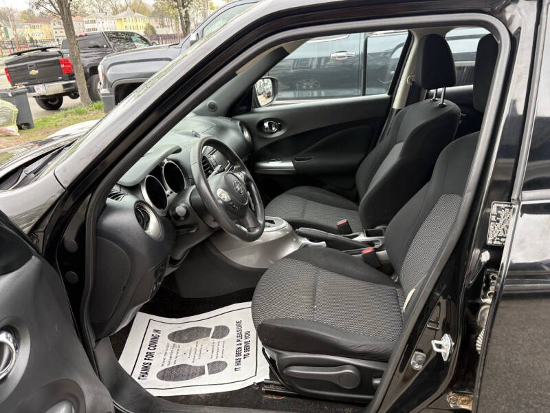 2015 Nissan JUKE S