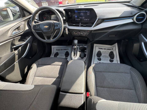 2024 Chevrolet Trax LS