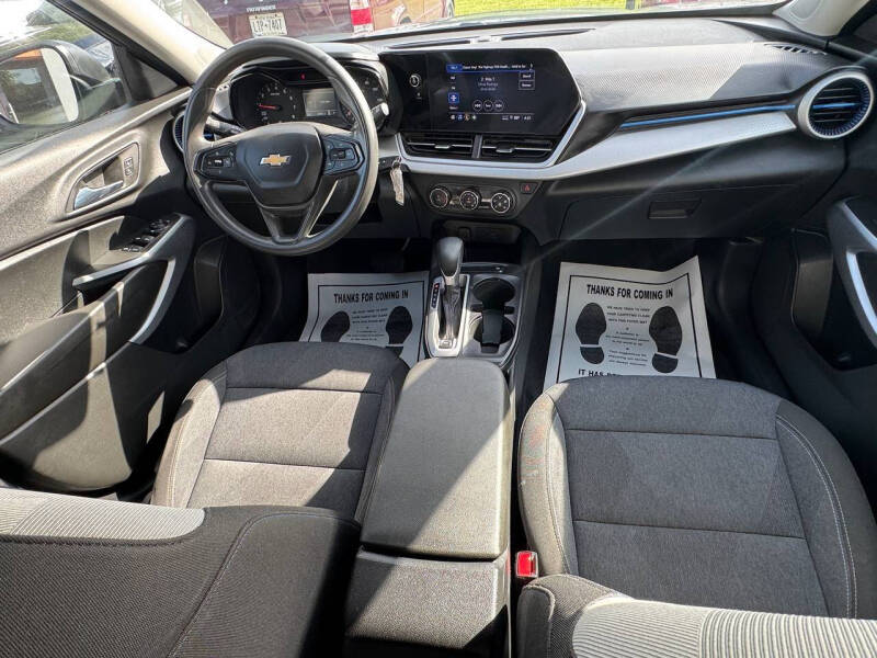 2024 Chevrolet Trax LS