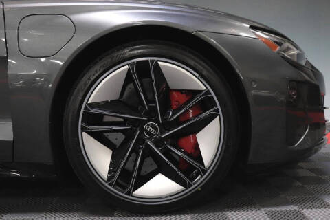 2022 Audi RS e-tron GT quattro