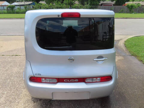 2012 Nissan cube