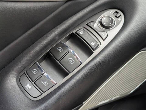 2022 Infiniti Q50 Luxe