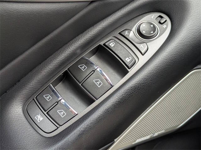 2022 Infiniti Q50 Luxe