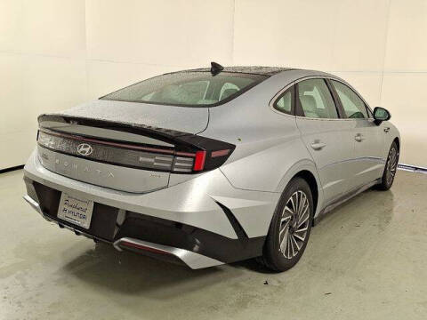 2026 Hyundai Sonata Hybrid SEL