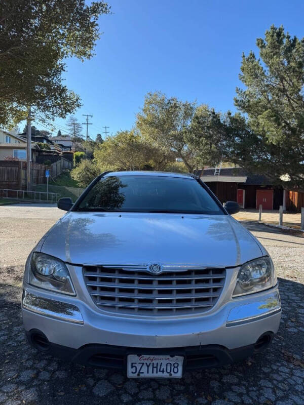 2005 Chrysler Pacifica Touring