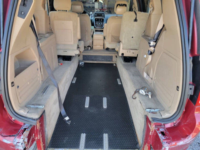 2014 Dodge WHEELCHAIR VAN