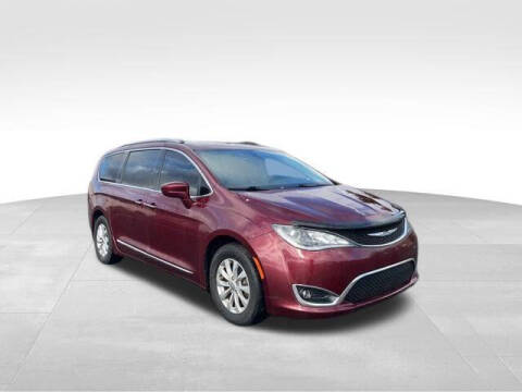 2018 Chrysler Pacifica Touring L Plus