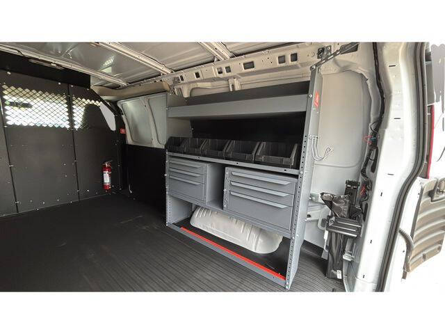 2025 Chevrolet Express 2500