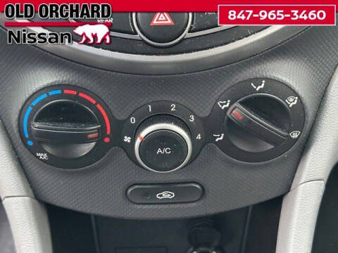 2016 Hyundai Accent SE