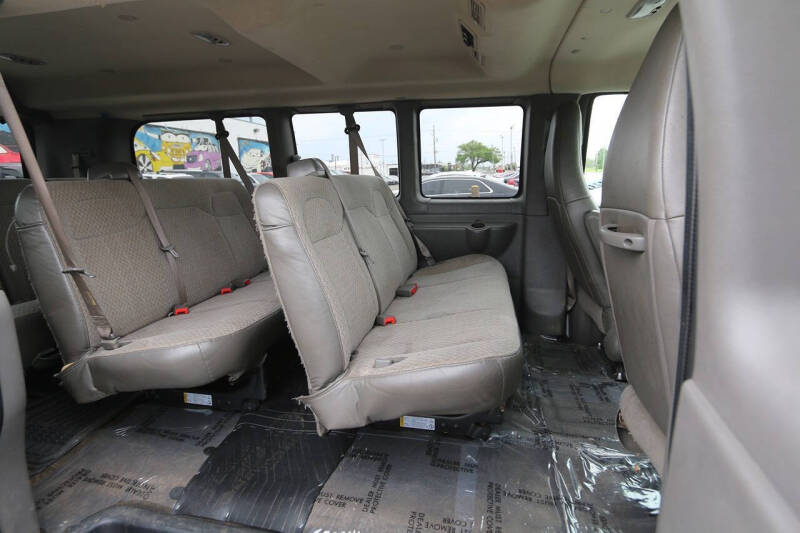 2019 Chevrolet Express LT 2500