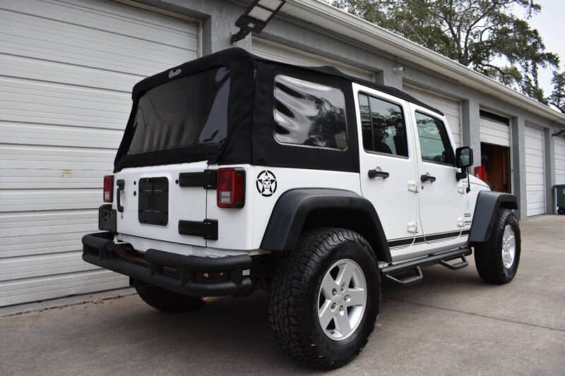 2014 Jeep Wrangler Unlimited Sport photo 7