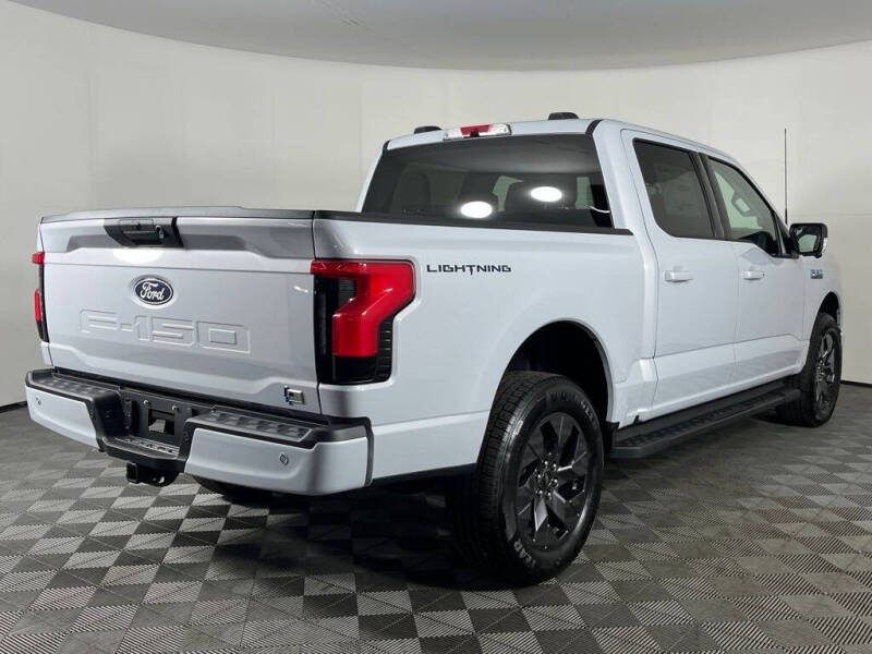 2025 Ford F-150 Lightning Flash