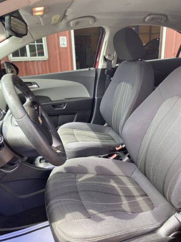 2013 Chevrolet Sonic LT Auto