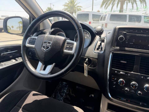 2014 Dodge Grand Caravan SE
