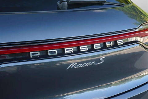 2021 Porsche Macan S