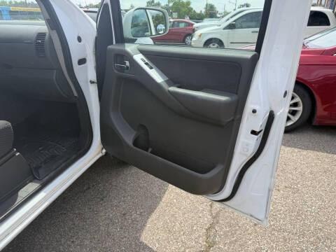 2008 Nissan Pathfinder SE