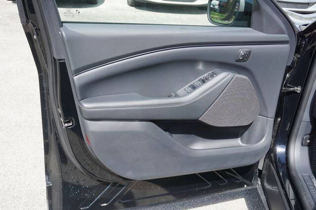 2026 Ford Mustang Mach-E Select