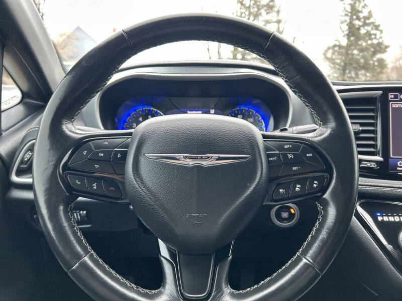 2021 Chrysler Pacifica Touring