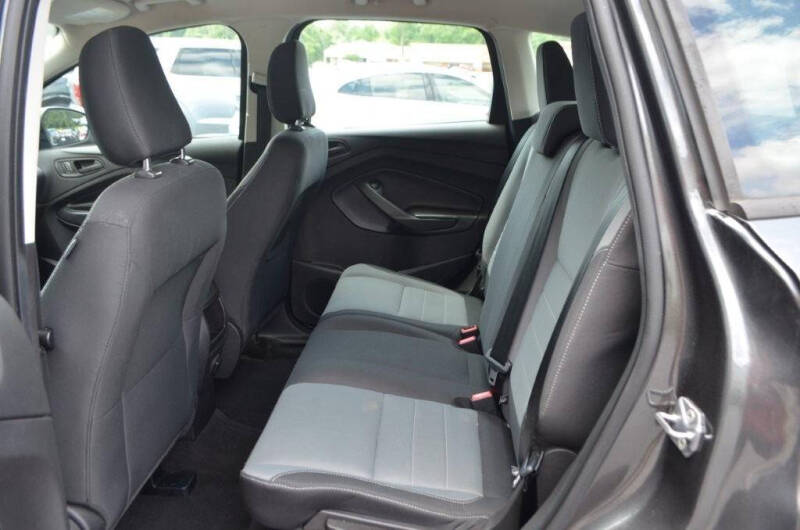 2019 Ford Escape S