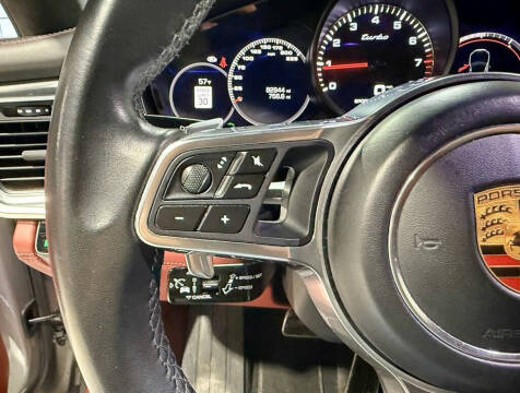 2017 Porsche Panamera Turbo