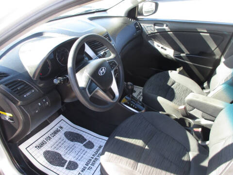 2017 Hyundai Accent SE