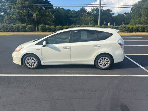 2013 Toyota Prius v Five