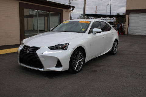 2017 Lexus IS 200t
