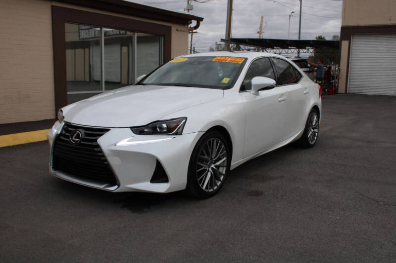 2017 Lexus IS 200t