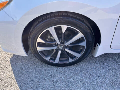 2017 Nissan Altima 2.5 SR