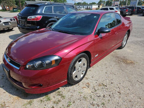 2007 Chevrolet Monte Carlo for sale at SpringField Select Autos in Springfield IL