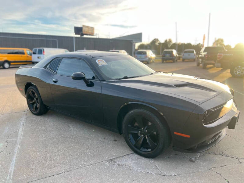 2015 Dodge Challenger SXT