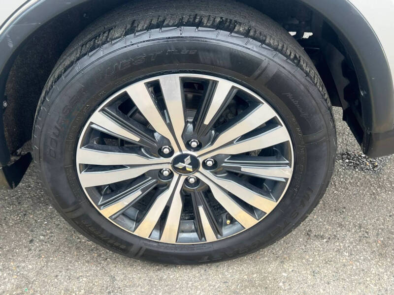 2019 Mitsubishi Outlander